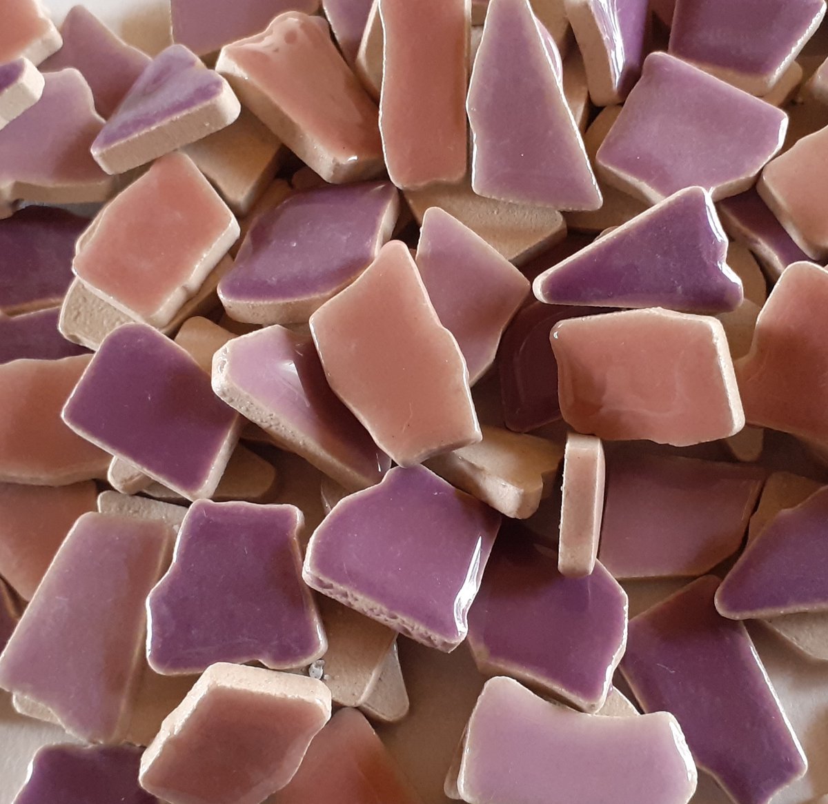 Mozaïek steentjes paars roze Keramische mozaïek steentjes paars roze mix